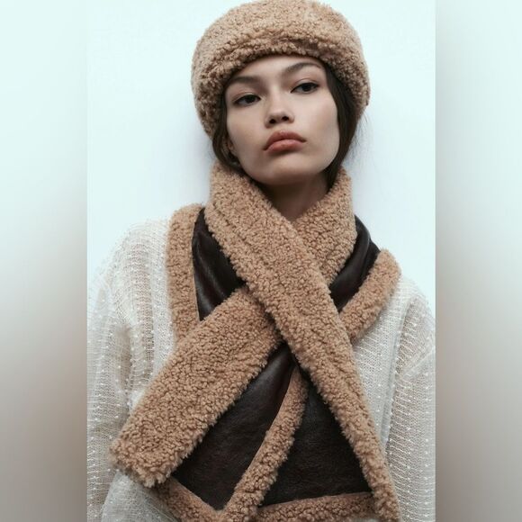 Zara Double Faced Faux Sheepskin Shearling Scarf - Picture 4 of 11